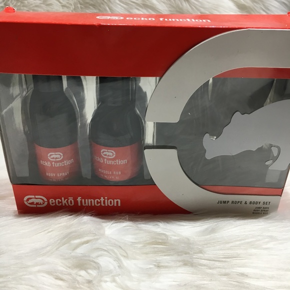 Ecko Unlimited Other - ecko function Men body set Gift Set